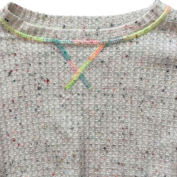 Old Navy Sweater Girls Size 3T Cream Speckled‎ Pastel Details Waffle Knit - Picture 2 of 6
